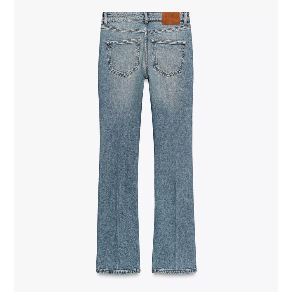 Zara High Rise Bootcut Jeans - Picture 2 of 10